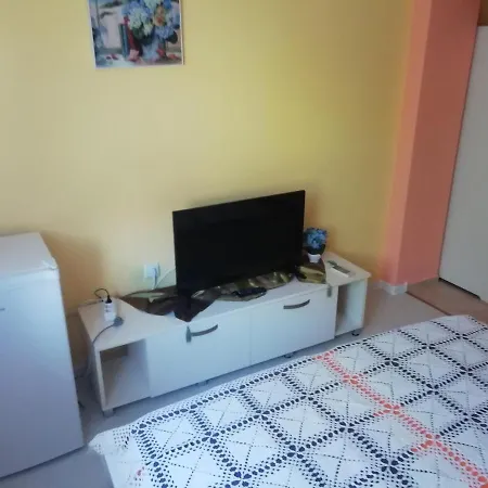 By The Captain Guest house *